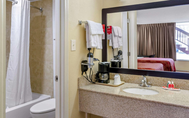 Econo Lodge Roanoke Civic Center