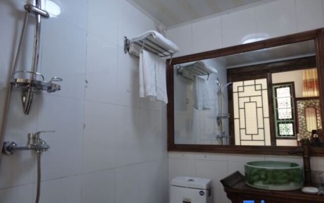 Fengming Shanju Hongcun Sleepless Homestay