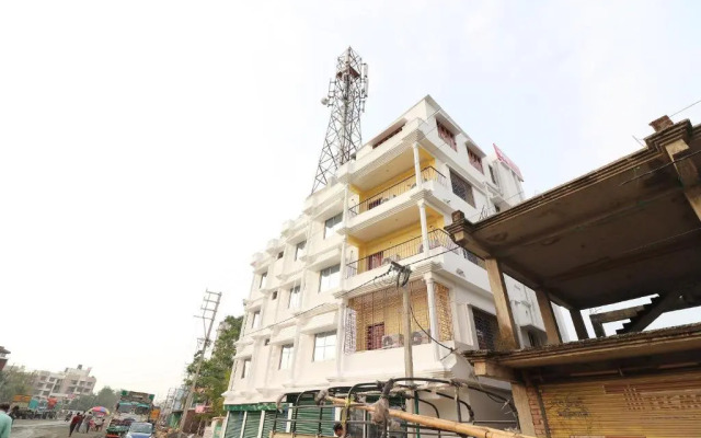 OYO Flagship 29706 Bishnupur