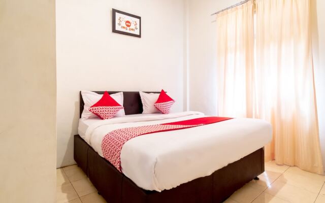 Pondok Wisata Istana Xi by OYO Rooms