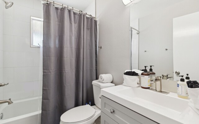 Viridian Biltmore Villa with Pool