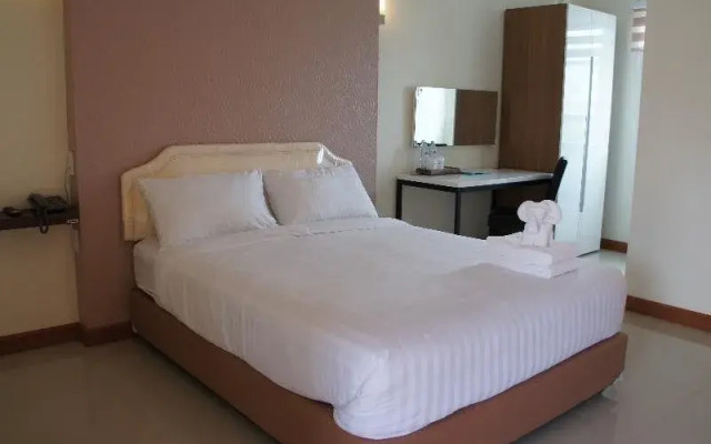 Chada View Resort (SHA Plus+)