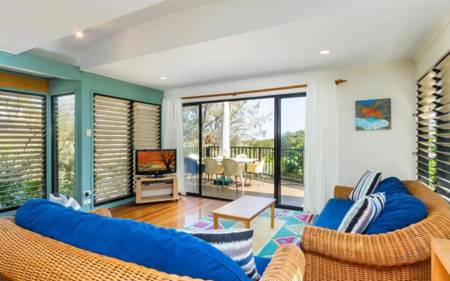 Straddie Beach House 3