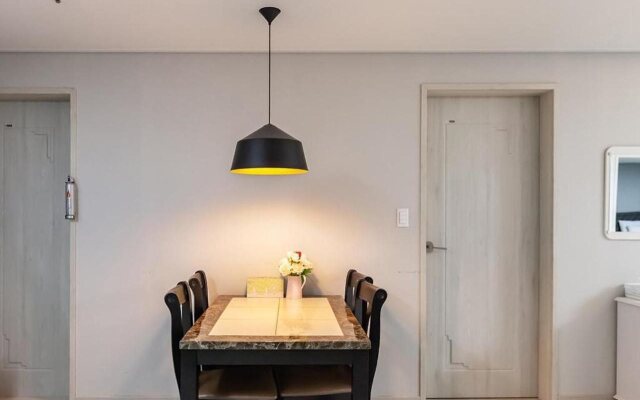 Seomyeon Brown-dot hotel Gold