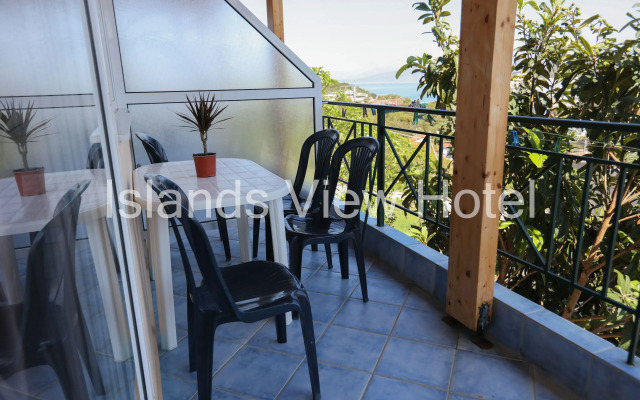 Islands View Hotel