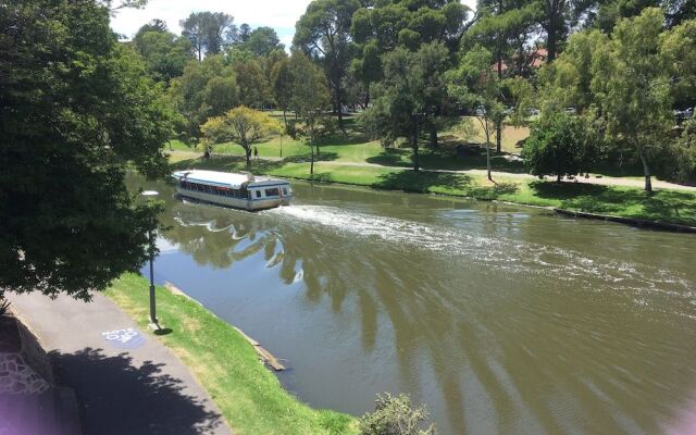Adelaide Style Accommodation near City