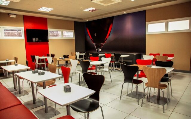 ibis Bacabal