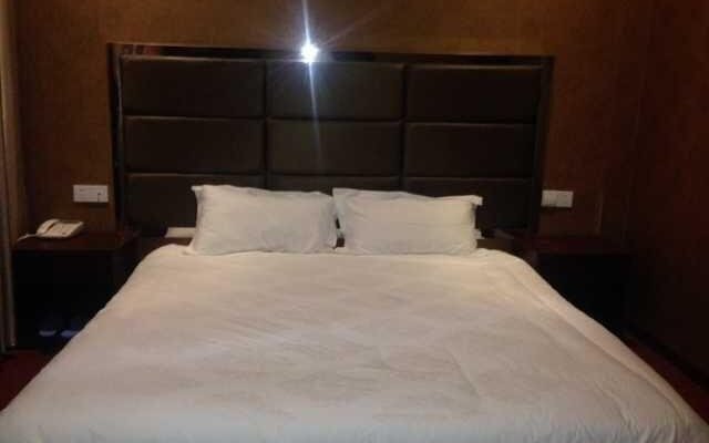 Chenyu Shangwu Hotel