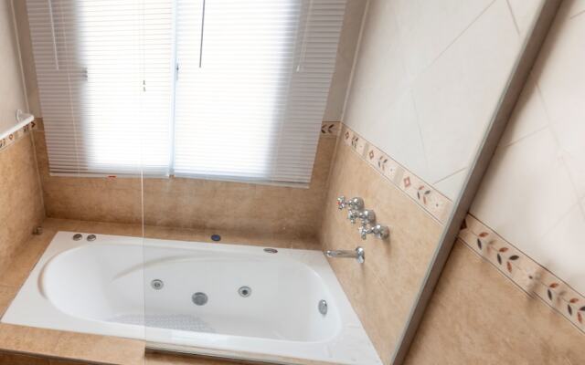 Hotel Cuesta De Miranda