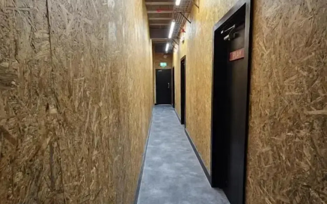 Studio 95 - Shared & Private Rooms