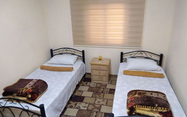 Majido Hostel