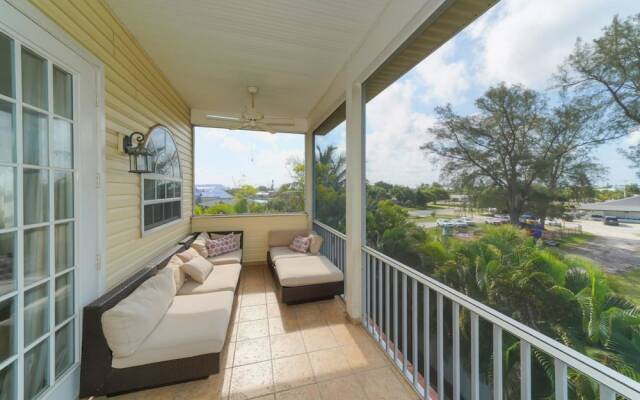 Mango Bay Apartment 3