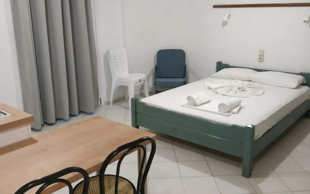 Renia Studios Economy Studio Ground Floor