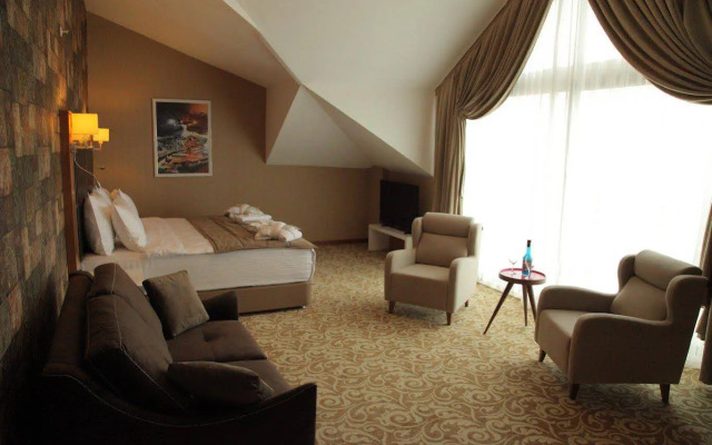 Elgarden Hotel & Residence