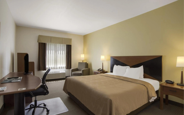 Quality Inn & Suites Chambersburg Northeast