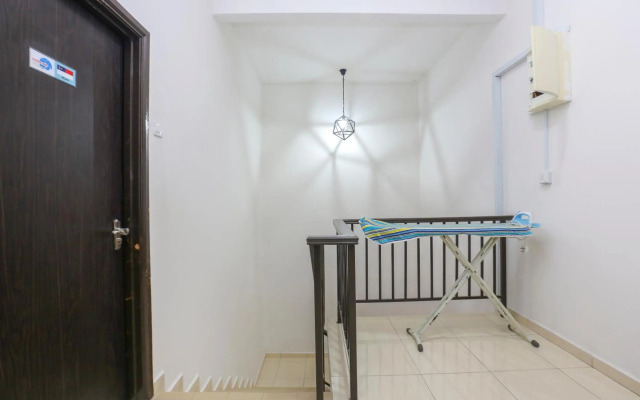 OYO 90132 Come Inn Premium