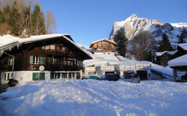 Chalet Engi for 6-8 People