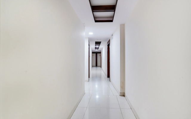 Super Collection O Bangalore Airport Road