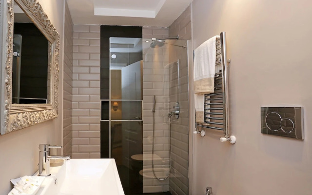 Madonna de’ Monti Suites