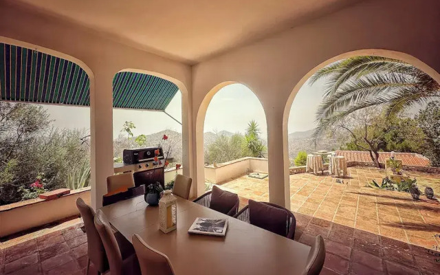 Casa Abubilla - Sunny Spanish Villa Top of Competa