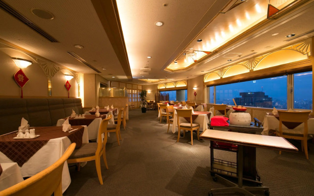 Shin Osaka Washington Hotel Plaza