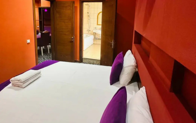 Askar Hotel