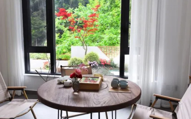 Qinglin Shanshe Homestay (Huangshan Scenic Area)
