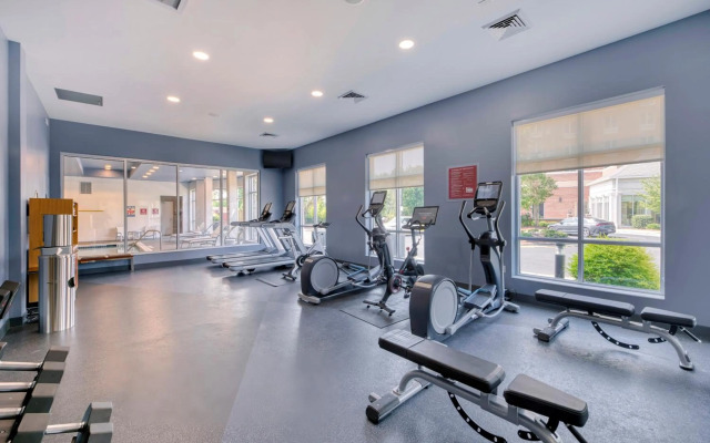 DoubleTree by Hilton Raleigh - Cary