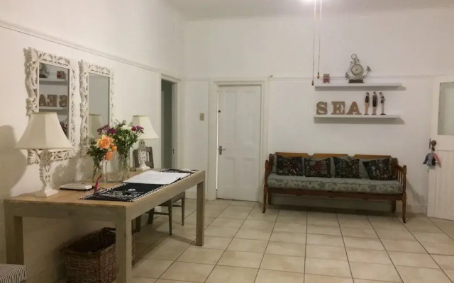 Breeze Inn Bed and Breakfast