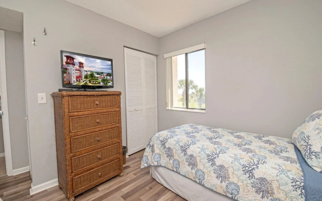 Unit 5221 - Ocean Racquet Club