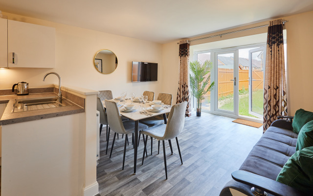 Host Stay Fen Street