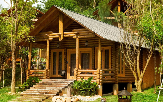 Philea Resort & Spa