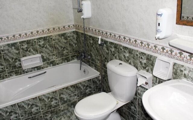 Sahara Hotel Apartment