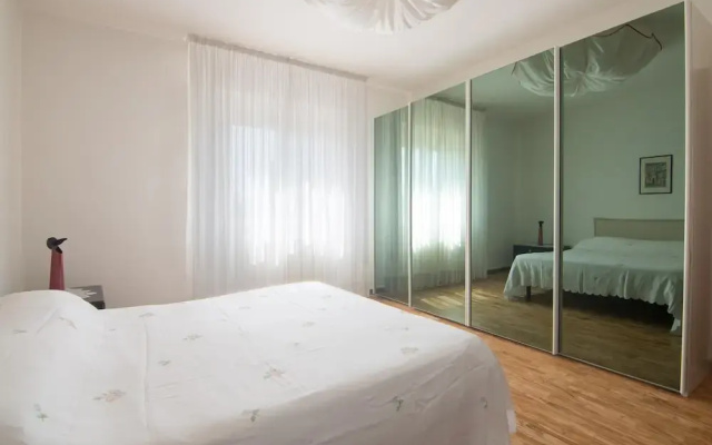 Apartment in Marche Near Lame Rosse