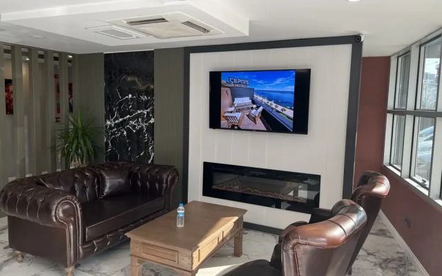 Cepnis Hotel
