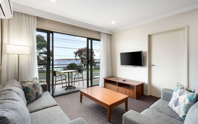 Bayside Geelong Hotel & Apartments, an Ascend Collection Hotel