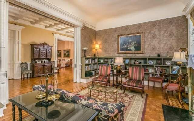 The Mayors Mansion Inn