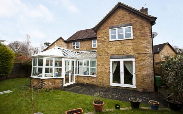 Burgess Hill Homestay