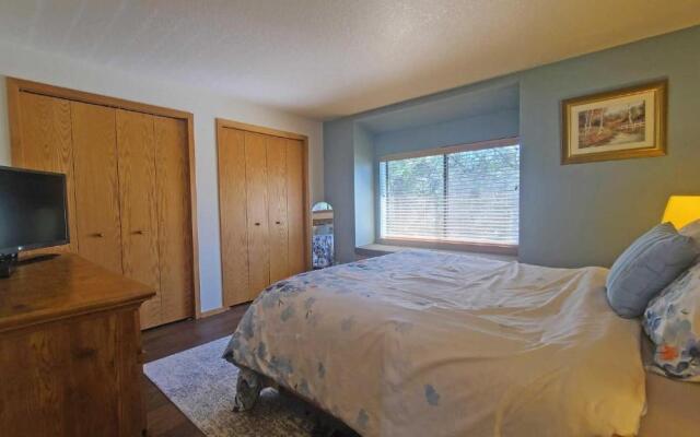 Fairway Village 14 3 Br home by RedAwning