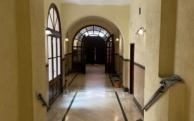 Elegant Apt-typical Roman Palazzina Pz Alessandria