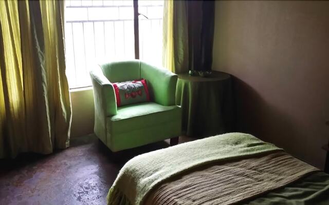 Chakira Lodge