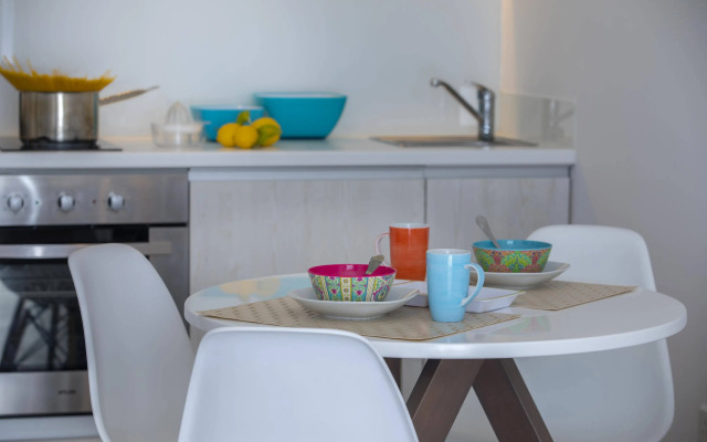 Anemi Hotel & Suites