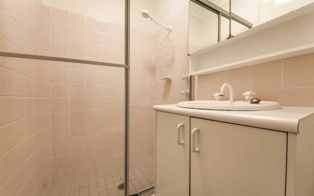 Carindale, Unit 13/19-23 Dowling Street