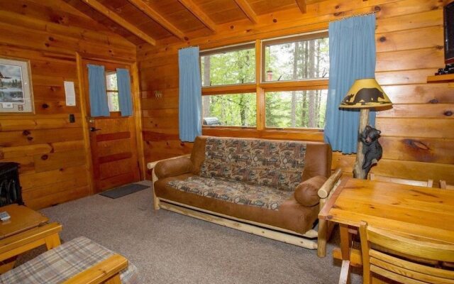 Timber Bay Lodge & Houseboats