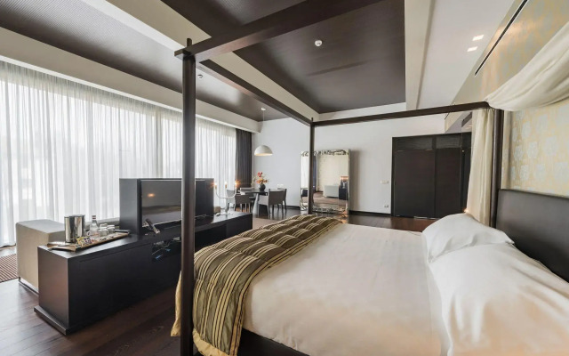 Taj Surajkund Resort & Spa, Delhi NCR