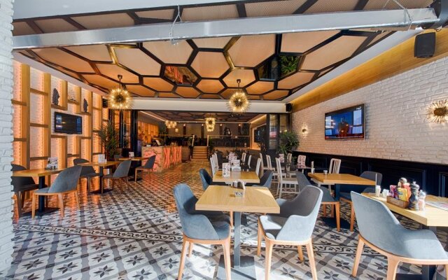 Bossuite Hotel Kadikoy