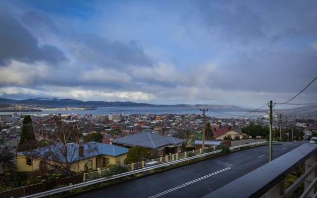 Lofty Views - City Stunner