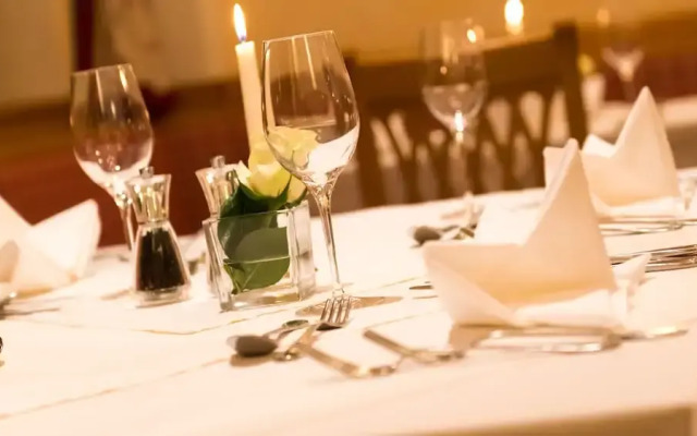 The Dorset Golf Hotel