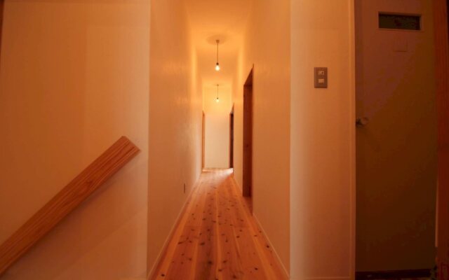 Hostel LnK (LODGING & KIN) - Hostel