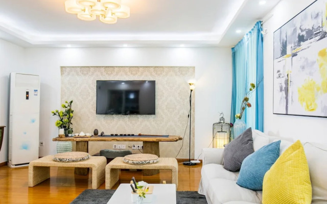 Henry's Apartment- Xinma Road 4 Bedroom